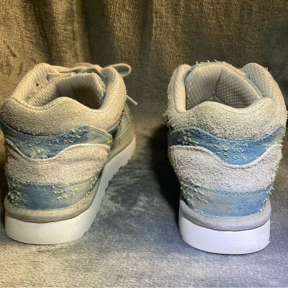 🩵UGG Distressed Denim Sequins Shoes - Picture 4 of 10